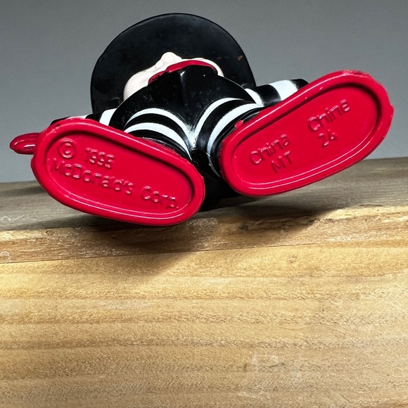 McDonald’s Vintage Hamburglar Figure 2.75" Cake Topper Collectible Toy 1995 - Picture 5 of 6